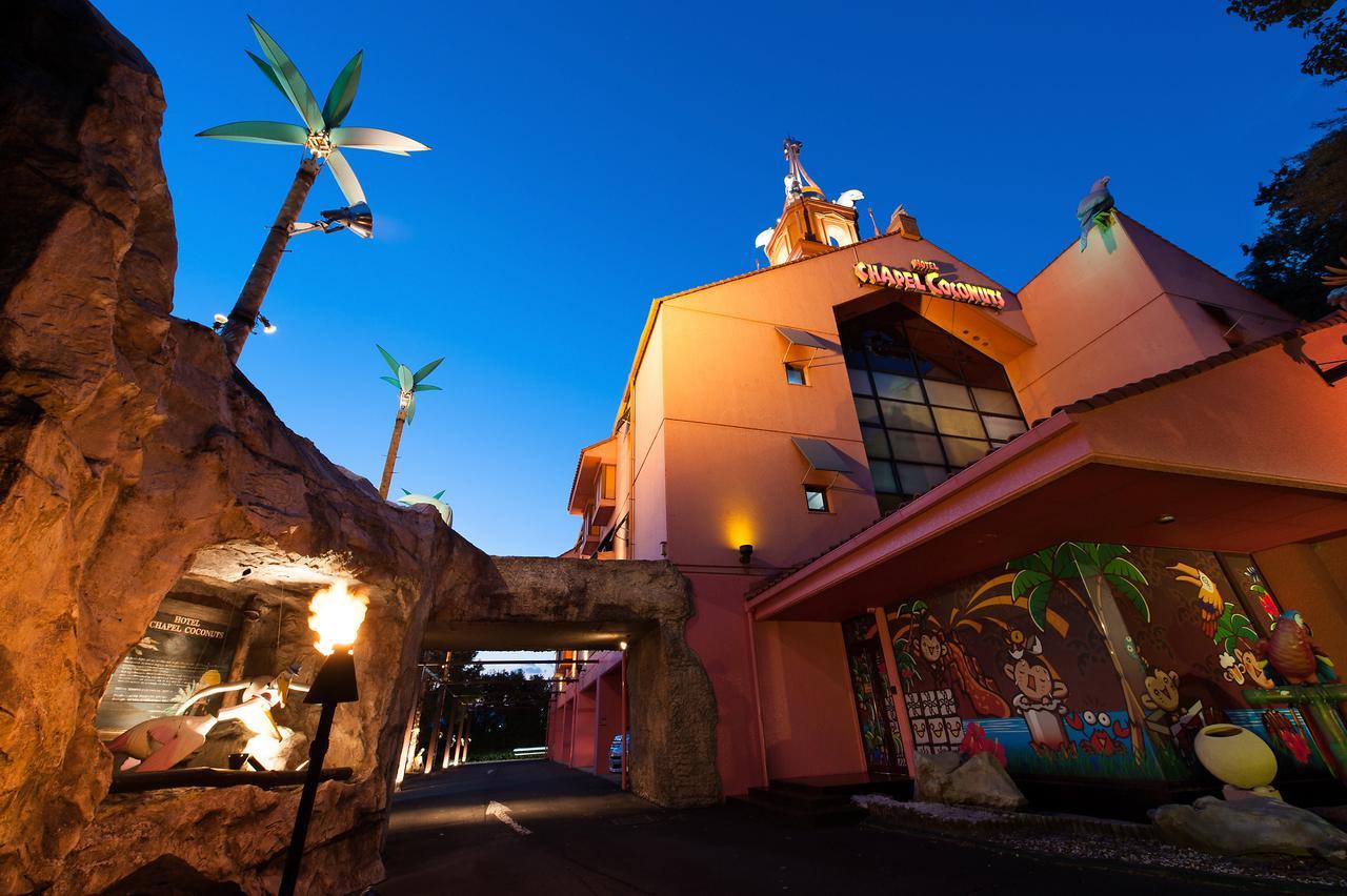 Liebeshotel Chapel Coconuts (adults Only) 2*